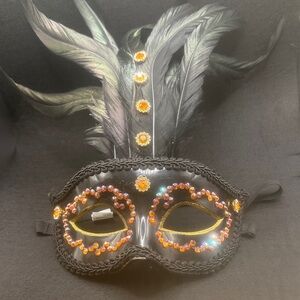 Elegant Black Feathered Masquerade‎ Mask